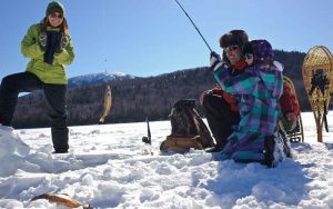 PECHE SUR GLACE CANADA